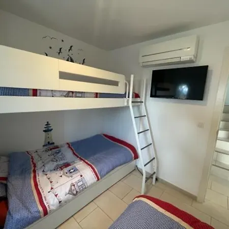 Maison Du Pecheur Bord De - 2 A 5 Pers Holiday home Saint-Raphael (Var)